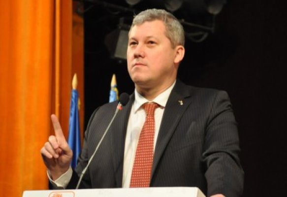 Cadoul lui Predoiu, pentru Antonescu: 